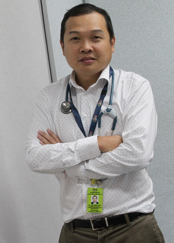 DR Tan