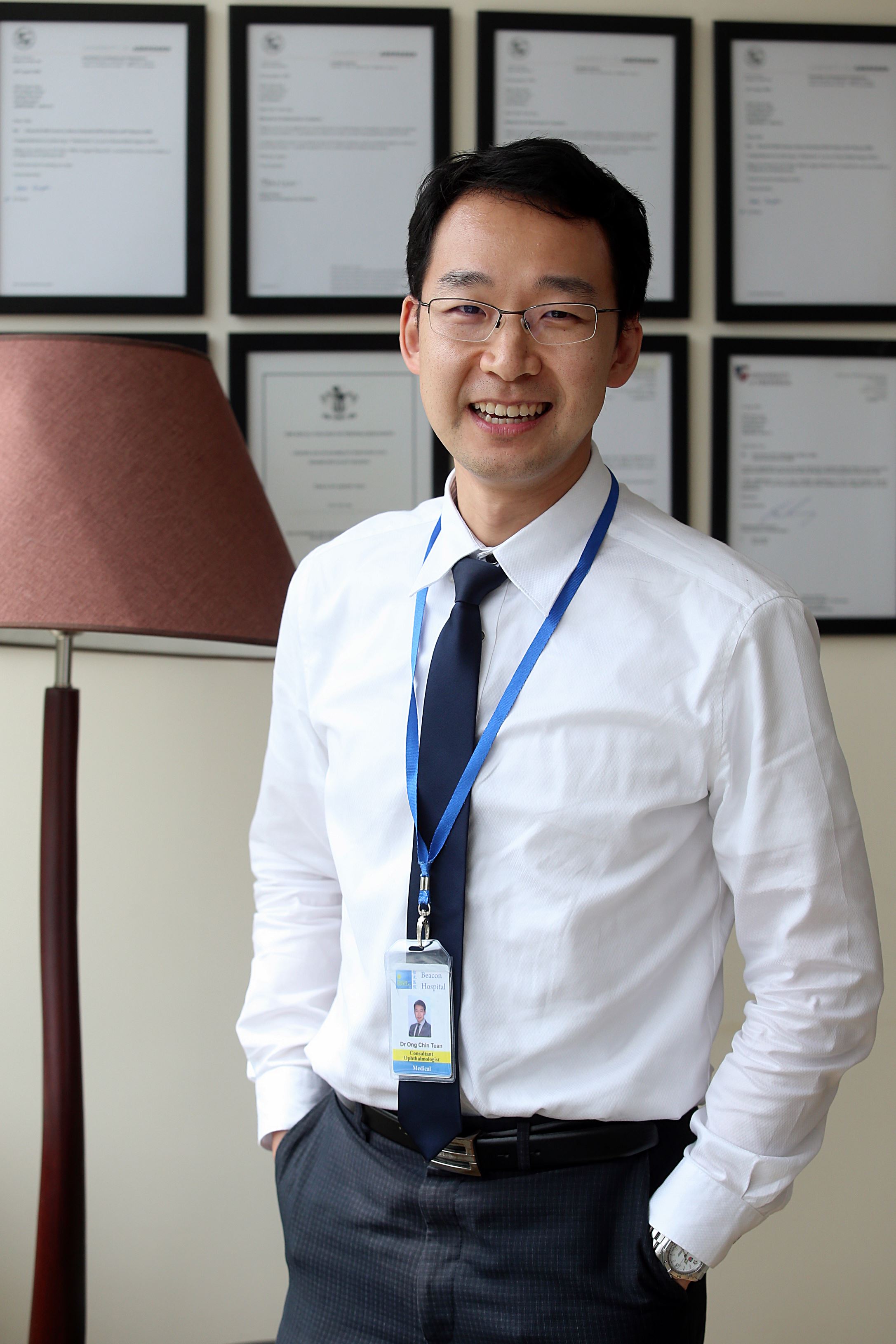 王振傳醫生（Dr. Ong Chin Tuan） 眼科專科、眼部整形及淚道系統外科