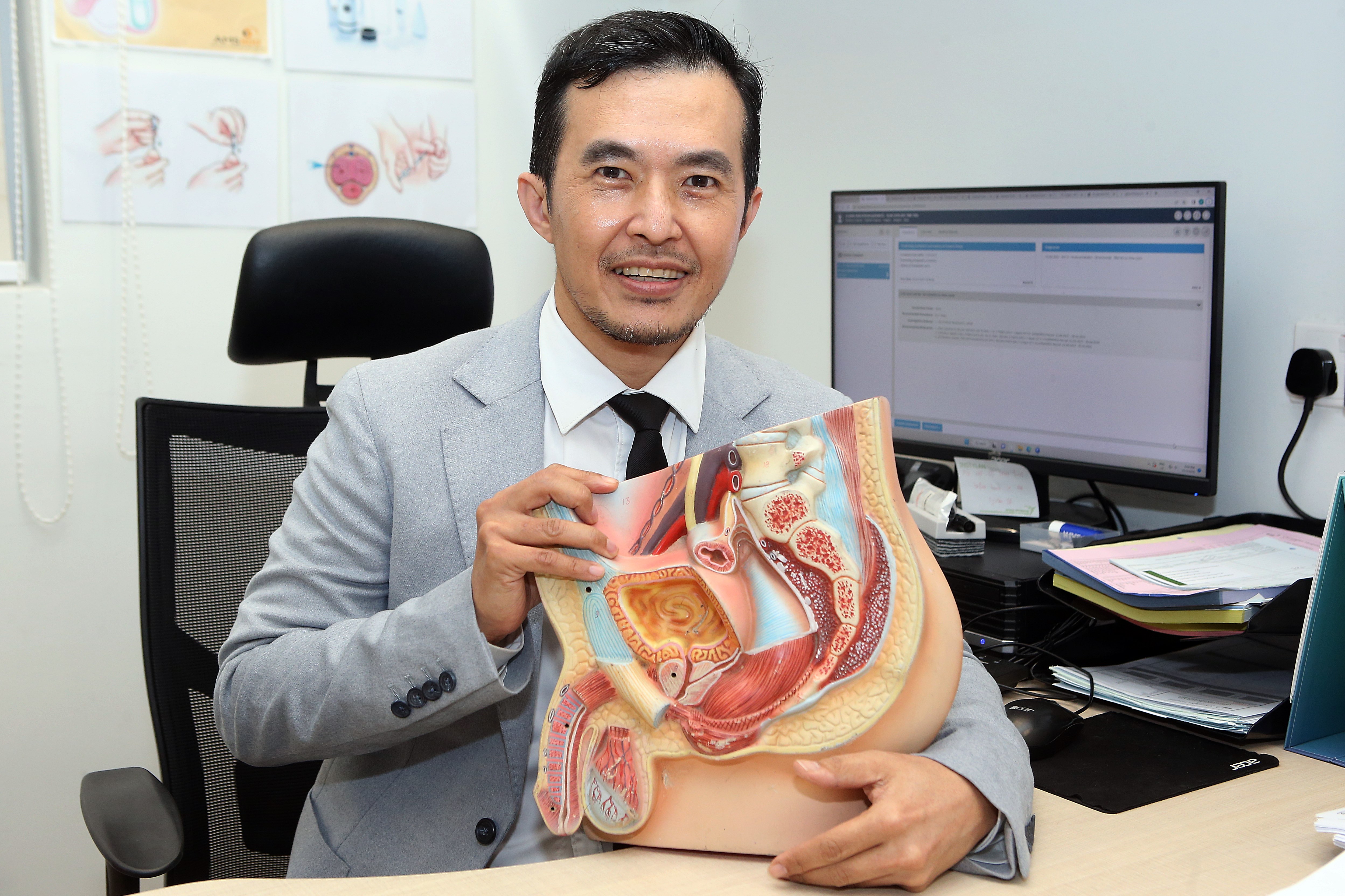 罗华伦医生 （Warren Lo Hwa Loon） 泌尿外科顾问